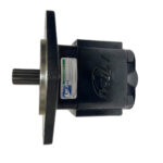 Bomba Hidráulica Medal 338035T para plataforma, cesto aéreo e guindaste. 35 L/min, bidirecional, 200 BAR e alto desempenho operacional.